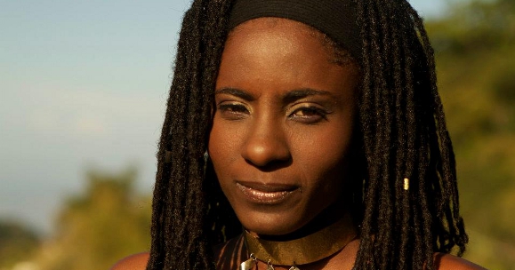 Jah9